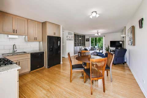 Tiny photo for 420 Bode Road, Hoffman Estates, IL 60169 (MLS # 12656203)