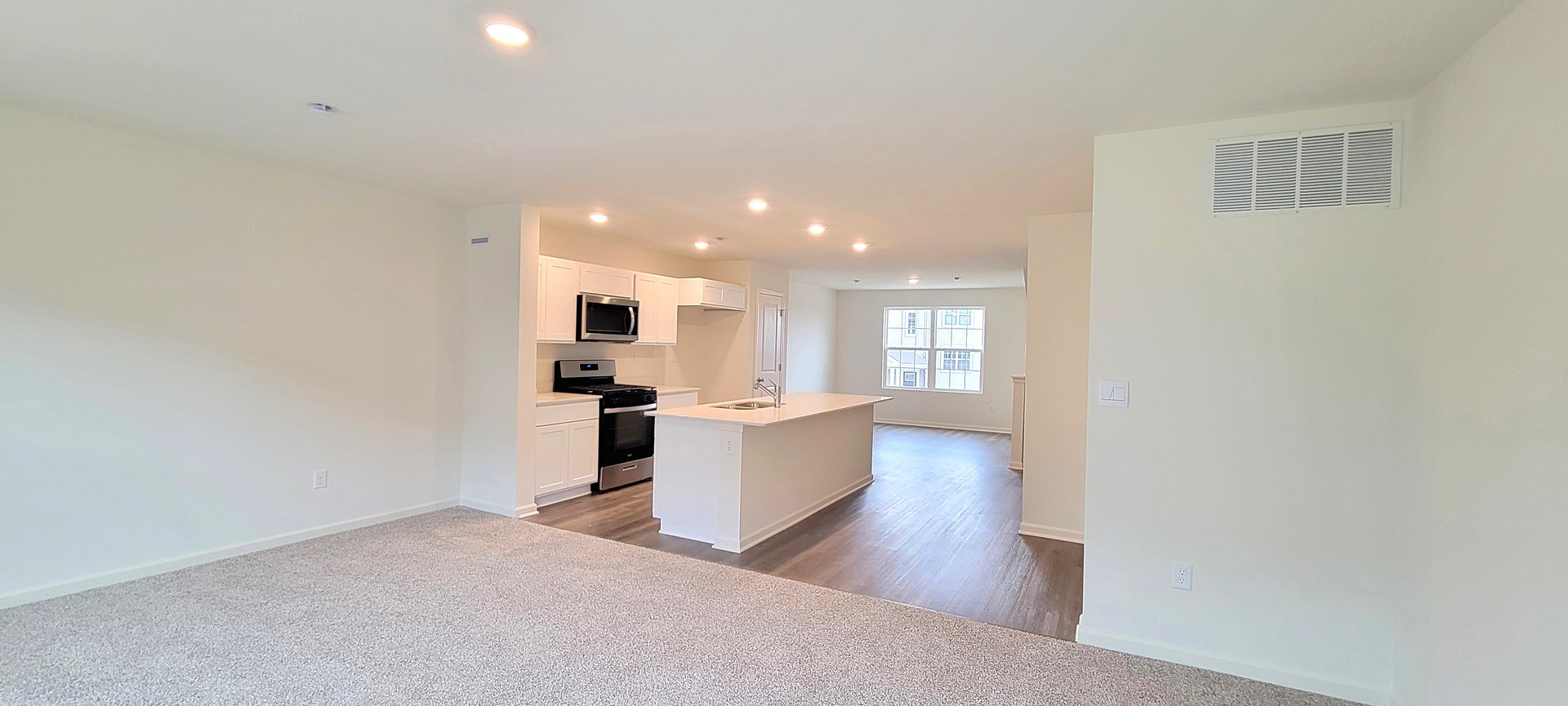 6560 Linden Trail B