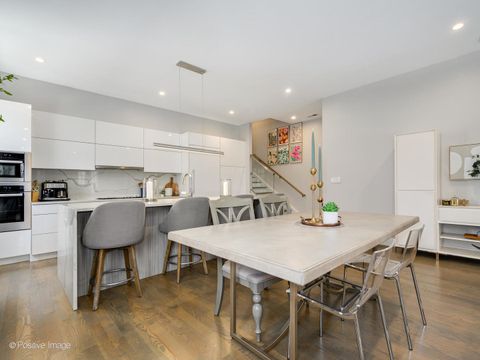 Tiny photo for 2335 W Montrose Avenue #2, Chicago, IL 60618 (MLS # 12557465)