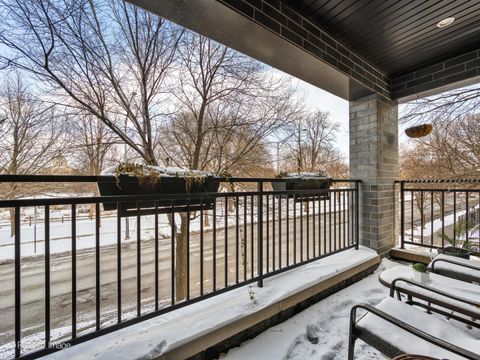 Tiny photo for 2335 W Montrose Avenue #2, Chicago, IL 60618 (MLS # 12557465)