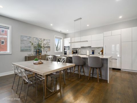 Tiny photo for 2335 W Montrose Avenue #2, Chicago, IL 60618 (MLS # 12557465)