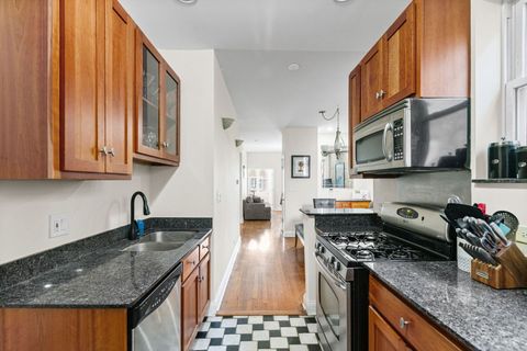 Tiny photo for 7654 N Greenview Avenue #2, Chicago, IL 60626 (MLS # 12626855)