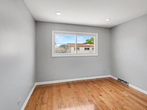 Tiny photo for 9120 Hollyberry Avenue, Des Plaines, IL 60016 (MLS # 12741625)