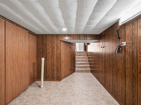 Tiny photo for 9120 Hollyberry Avenue, Des Plaines, IL 60016 (MLS # 12741625)