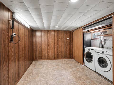 Tiny photo for 9120 Hollyberry Avenue, Des Plaines, IL 60016 (MLS # 12741625)