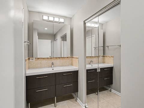 Tiny photo for 9120 Hollyberry Avenue, Des Plaines, IL 60016 (MLS # 12741625)