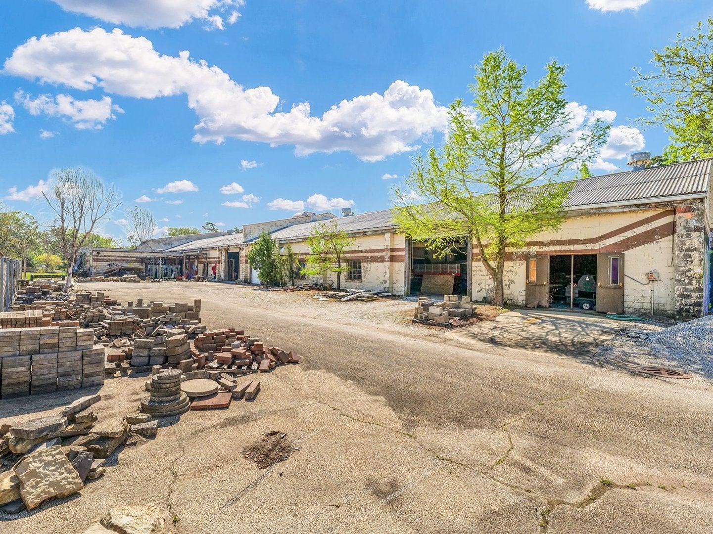 121 E Neal Drive 1