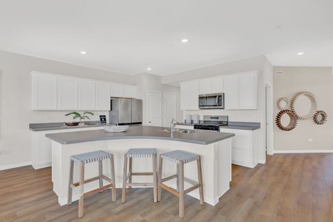 Tiny photo for 2268 Horseshoe Circle #09002, Naperville, IL 60564 (MLS # 12525895)