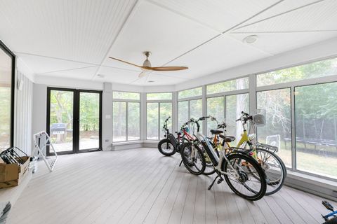 Tiny photo for 55 Trowbridge Circle, Lake Bluff, IL 60044 (MLS # 12492825)