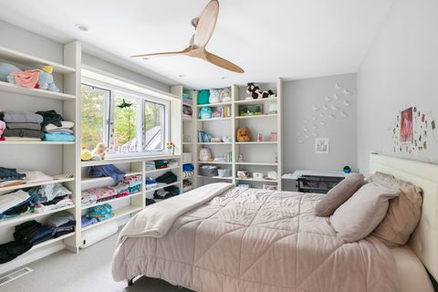 Tiny photo for 55 Trowbridge Circle, Lake Bluff, IL 60044 (MLS # 12492825)