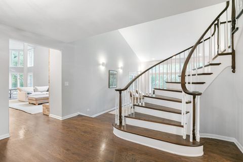 Tiny photo for 55 Trowbridge Circle, Lake Bluff, IL 60044 (MLS # 12492825)