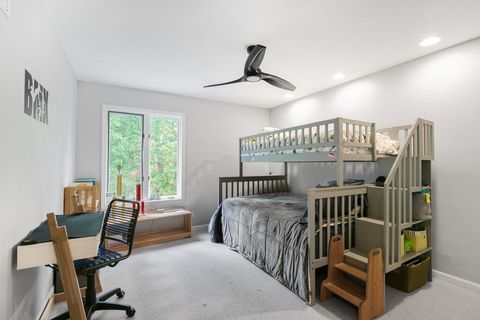 Tiny photo for 55 Trowbridge Circle, Lake Bluff, IL 60044 (MLS # 12492825)