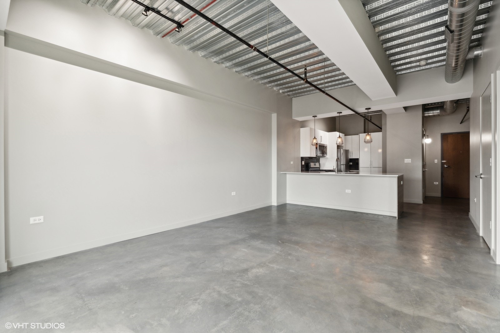 1241 N MILWAUKEE Avenue 306