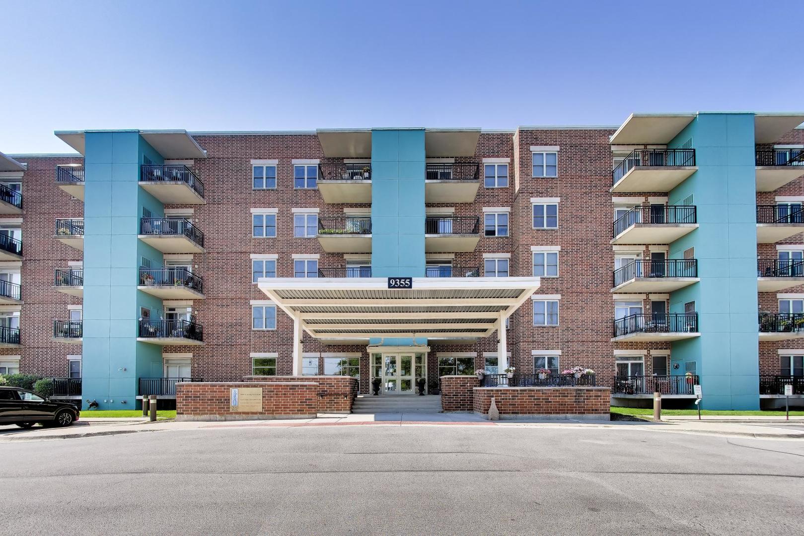 Photo 1 of 42 — 9355 Irving Park Road 307, Schiller Park, IL 60176