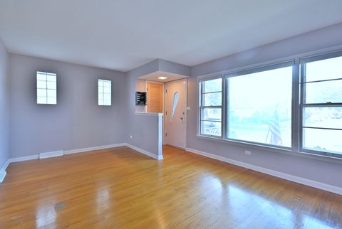 Tiny photo for 7127 W Summerdale Avenue, Chicago, IL 60656 (MLS # 12508071)