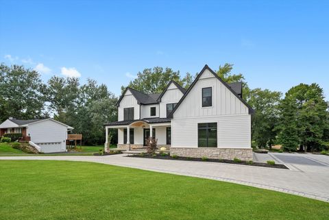 Tiny photo for 15W670 83rd Street, Burr Ridge, IL 60527 (MLS # 12694969)