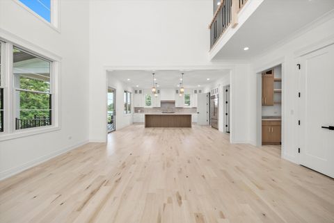 Tiny photo for 15W670 83rd Street, Burr Ridge, IL 60527 (MLS # 12694969)