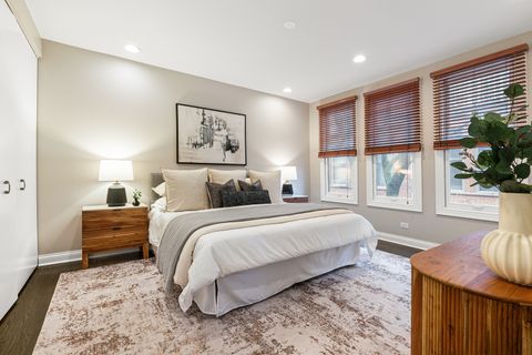 Tiny photo for 1954 N Seminary Avenue, Chicago, IL 60614 (MLS # 12594012)