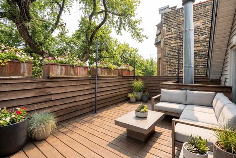 Tiny photo for 1954 N Seminary Avenue, Chicago, IL 60614 (MLS # 12594012)