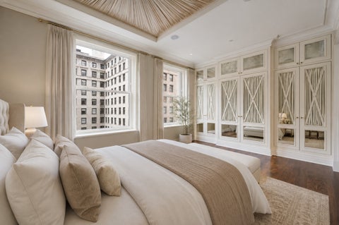 Tiny photo for 159 E Walton Place #7D, Chicago, IL 60611 (MLS # 12723886)