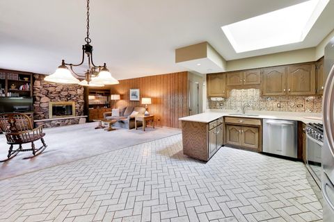 Tiny photo for 16W671 Fern Street, Willowbrook, IL 60527 (MLS # 12693868)