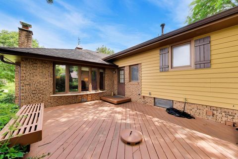 Tiny photo for 16W671 Fern Street, Willowbrook, IL 60527 (MLS # 12693868)