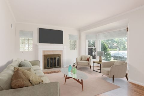 Tiny photo for 907 Wilkinson Parkway, Park Ridge, IL 60068 (MLS # 12512624)