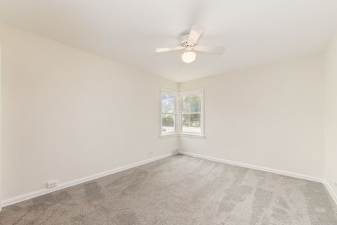 Tiny photo for 907 Wilkinson Parkway, Park Ridge, IL 60068 (MLS # 12512624)