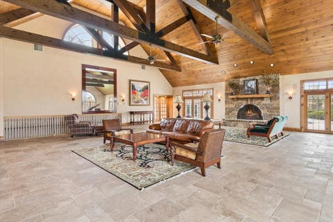 Tiny photo for 9 Squire Lane, St. Charles, IL 60174 (MLS # 12408553)