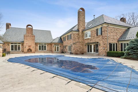 Tiny photo for 9 Squire Lane, St. Charles, IL 60174 (MLS # 12408553)