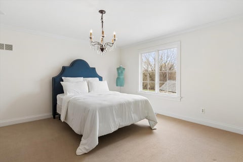 Tiny photo for 9 Squire Lane, St. Charles, IL 60174 (MLS # 12408553)