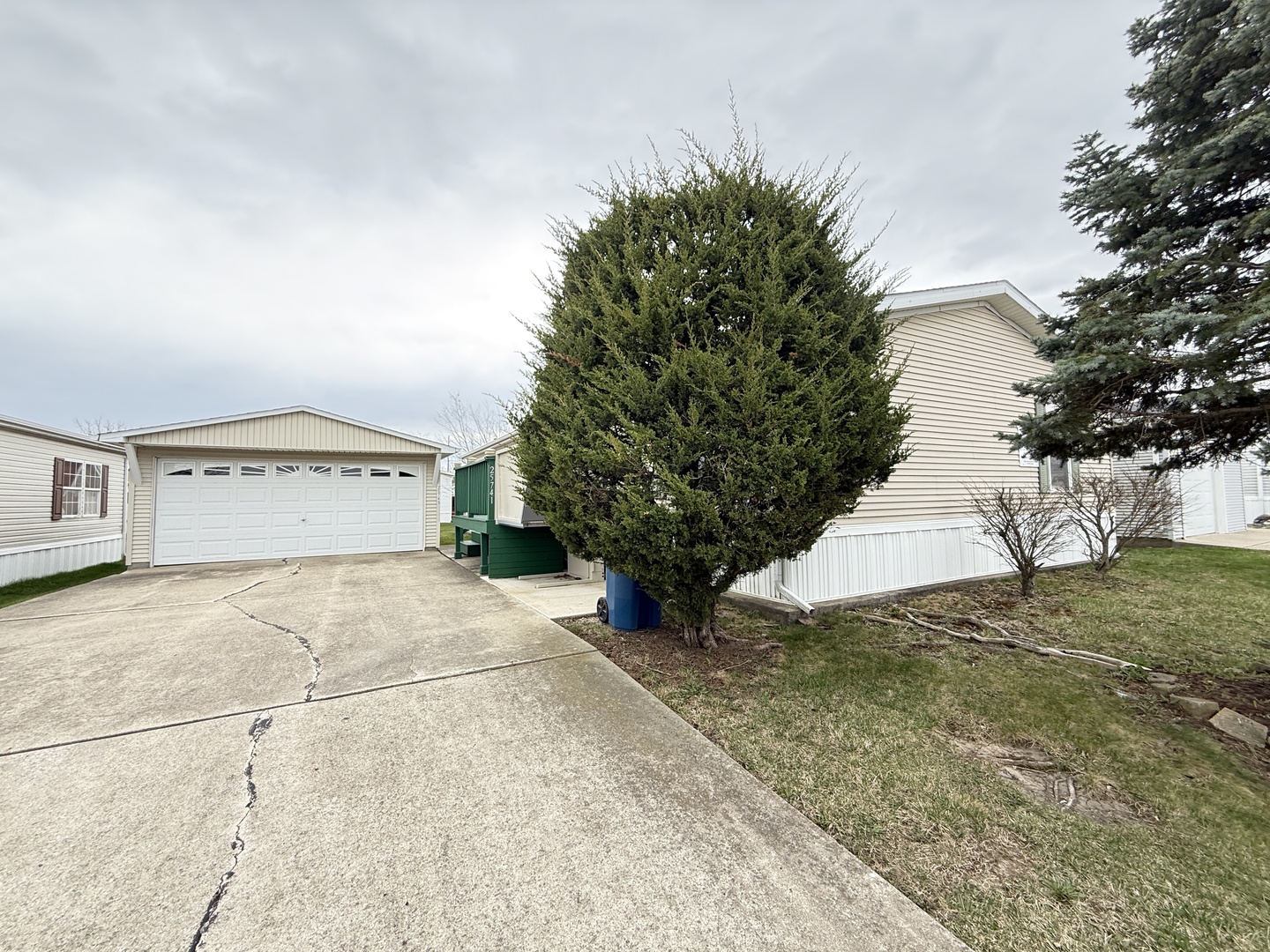 Listing image 4