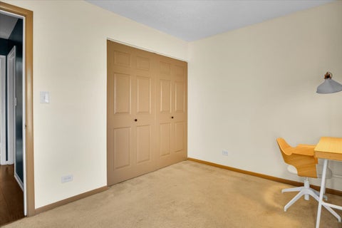 Tiny photo for 15340 Holly Court #B, Oak Forest, IL 60452 (MLS # 12790512)