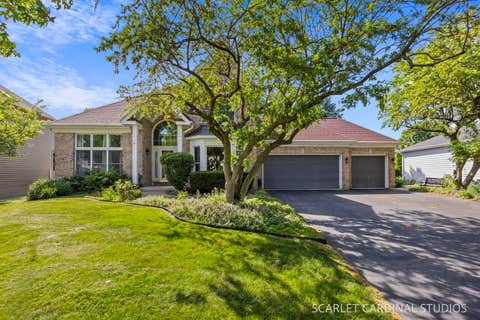 Tiny photo for 1600 Harris Drive, Aurora, IL 60502 (MLS # 12660871)