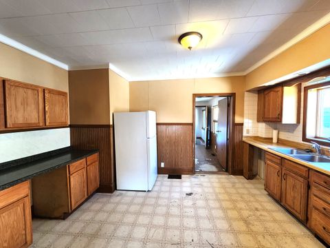 Tiny photo for 326 Lincoln Street, Marseilles, IL 61341 (MLS # 12555631)