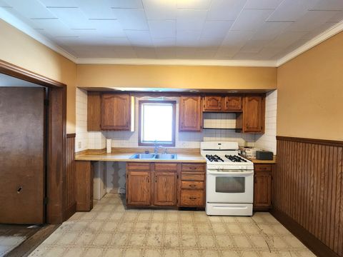 Tiny photo for 326 Lincoln Street, Marseilles, IL 61341 (MLS # 12555631)