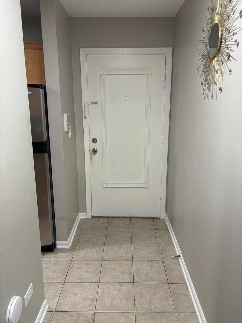 1919 Prairie Square 32