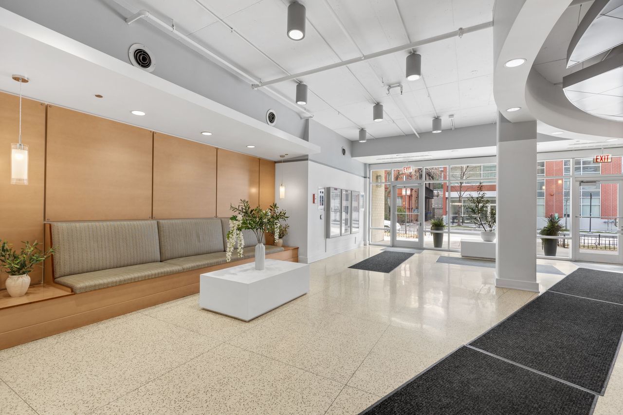 212 E Cullerton Street 603