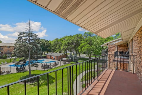 Tiny photo for 5337 Waterbury Court #2505, Crestwood, IL 60418 (MLS # 12666027)