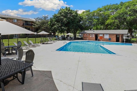 Tiny photo for 5337 Waterbury Court #2505, Crestwood, IL 60418 (MLS # 12666027)
