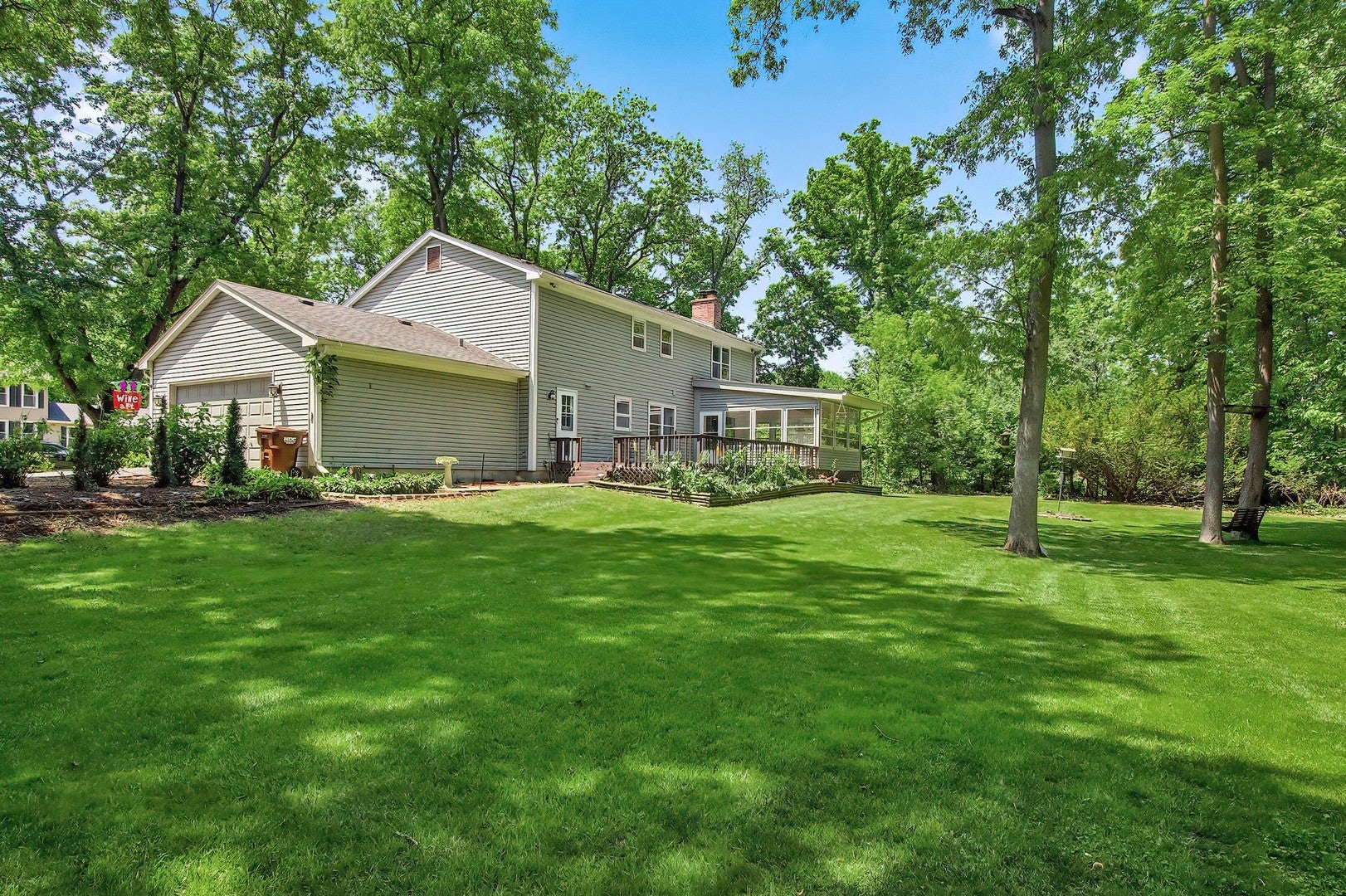 6710 Connecticut Trail