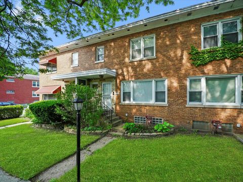 7754 S Yates Boulevard Chicago IL 60649