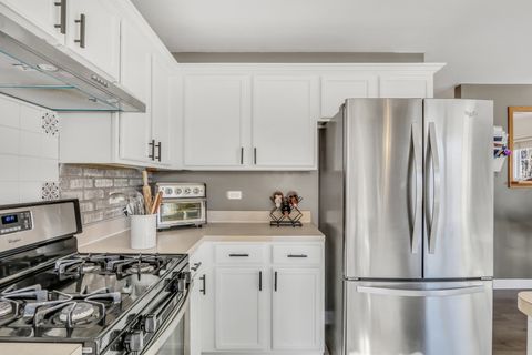 Tiny photo for 34394 N Goldenrod Court #END, Round Lake, IL 60073 (MLS # 12519396)