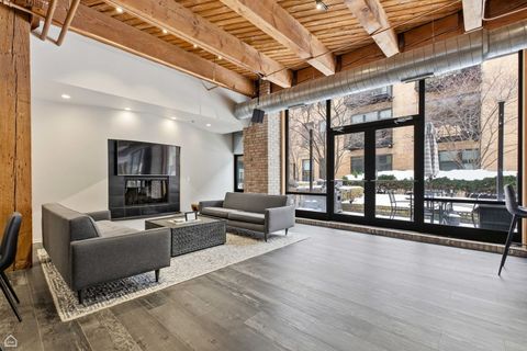 Tiny photo for 1040 W ADAMS Street #416, Chicago, IL 60607 (MLS # 12562985)