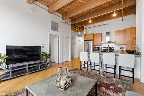 Tiny photo for 1040 W ADAMS Street #416, Chicago, IL 60607 (MLS # 12562985)