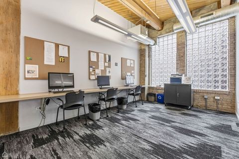 Tiny photo for 1040 W ADAMS Street #416, Chicago, IL 60607 (MLS # 12562985)