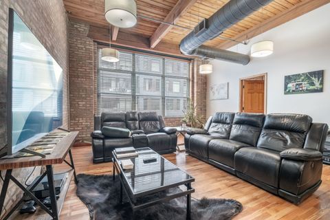 Tiny photo for 1017 W Washington Boulevard #3E, Chicago, IL 60607 (MLS # 12575046)