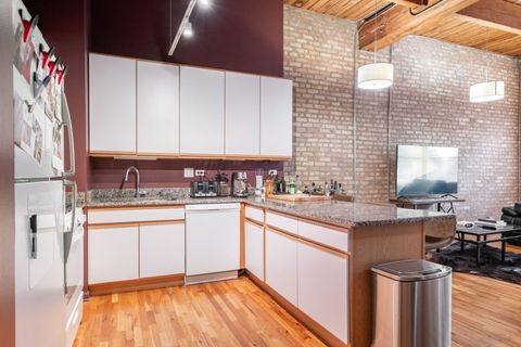 Tiny photo for 1017 W Washington Boulevard #3E, Chicago, IL 60607 (MLS # 12575046)