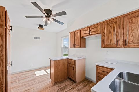 Tiny photo for 619 E 11th Street, Gibson City, IL 60936 (MLS # 12590754)