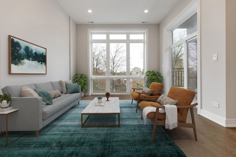 Tiny photo for 225 S Hamilton Avenue #3, Chicago, IL 60612 (MLS # 12624138)